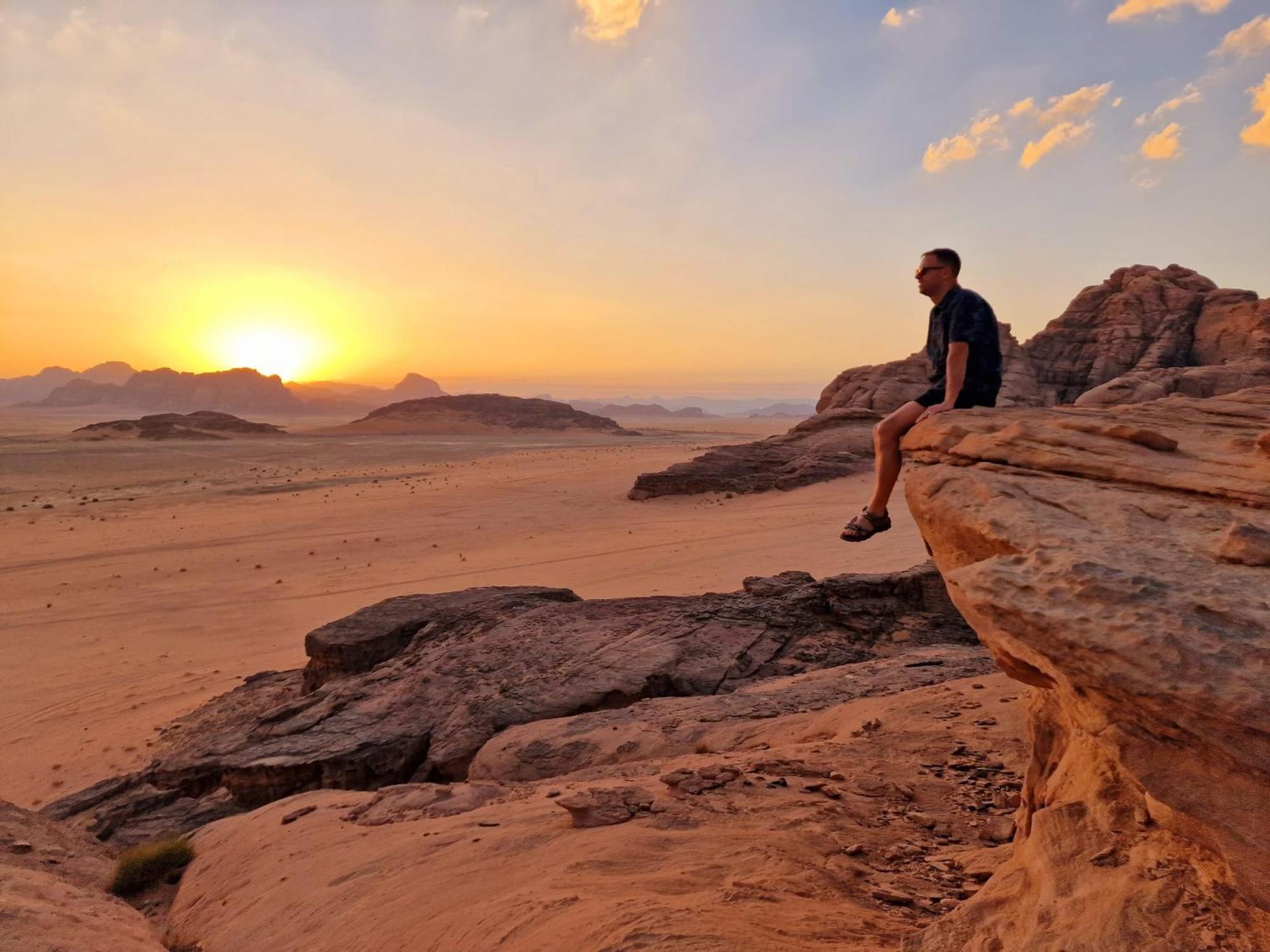 Adel Rum Camp Bubbles Wadi Rum Extérieur photo